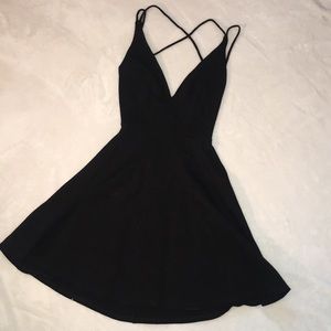 Lulu’s Black Dress